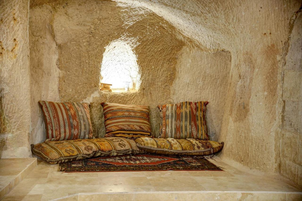 Karma Cappadocia Bed and Breakfast Üçhisar Exteriör bild